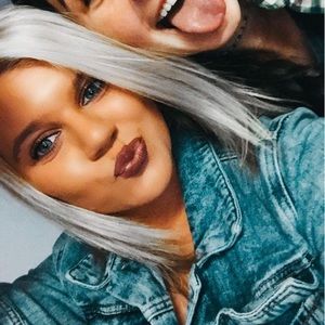 Meet your Posher, Ragan